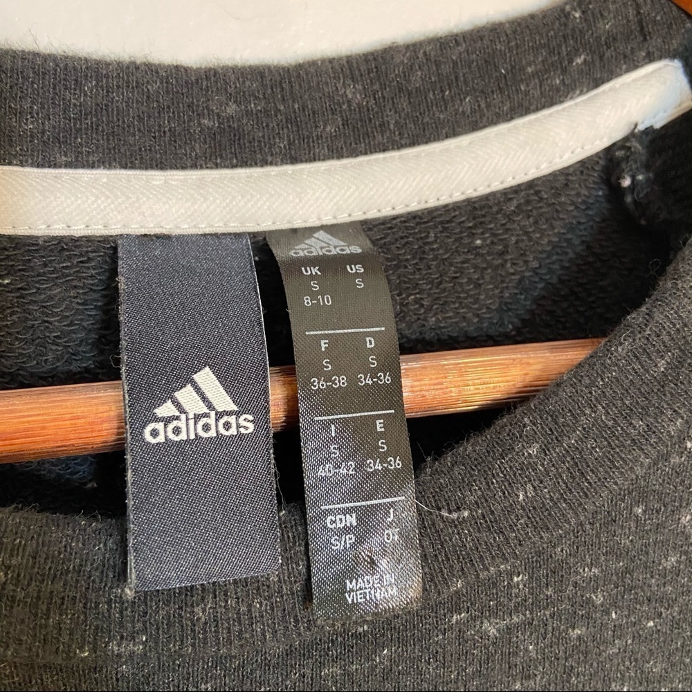 Adidas Heathered Raglan Sleeve Crop Sweatshirt - Picture 7 of 7